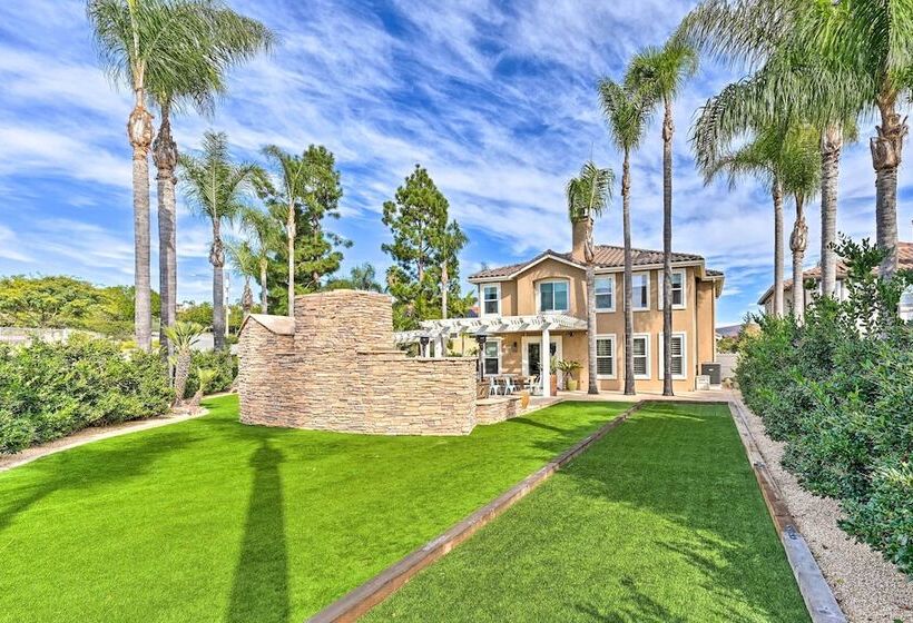 Stunning Carlsbad Gem W/ Fire Pit & Hot Tub!