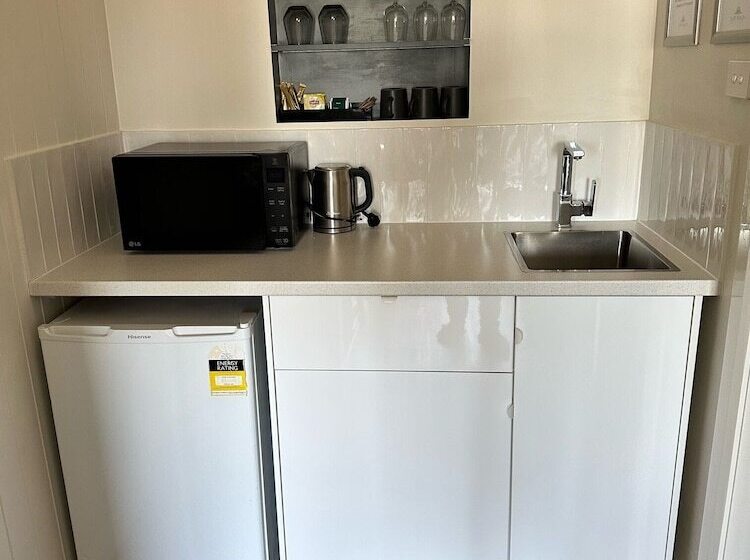 Surf Beach Motel Newcastle