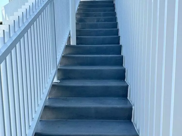 Surf Beach Motel Newcastle