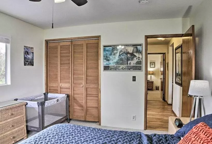 Tropical Volcano Bungalow < 4 Mi To Nat L Park!