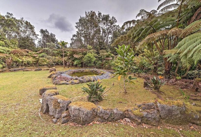 Tropical Volcano Bungalow < 4 Mi To Nat L Park!