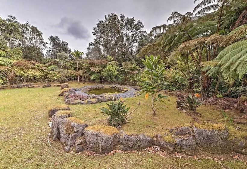 Tropical Volcano Bungalow < 4 Mi To Nat L Park!