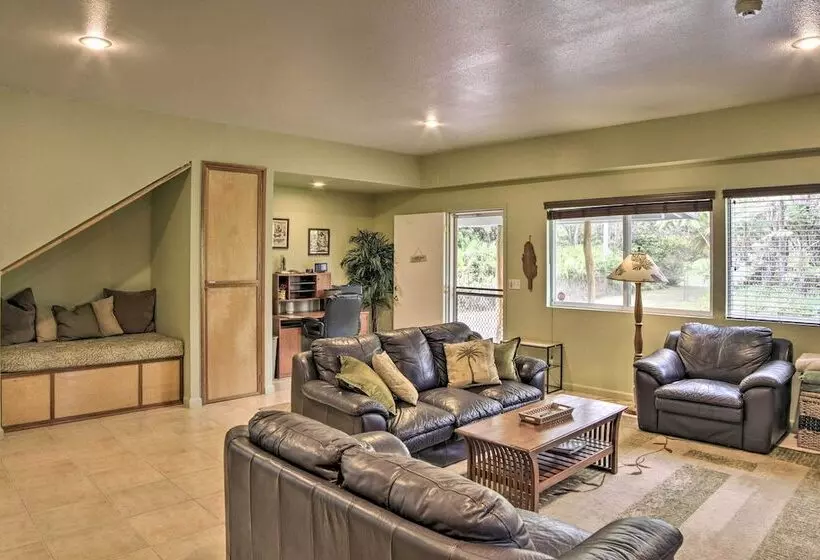 Tropical Volcano Bungalow < 4 Mi To Nat L Park!