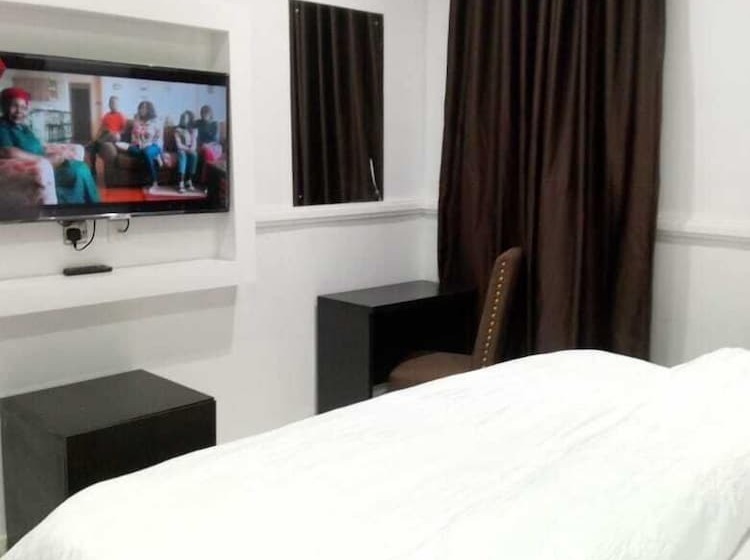 هاستل London Branch Hotel And Restaurant