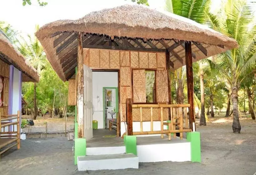 Retkeilymaja Sablayan Paraiso Beach Resort