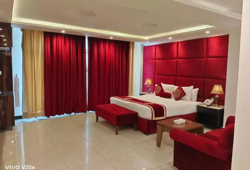 Faletti S Grand Hotel Murree