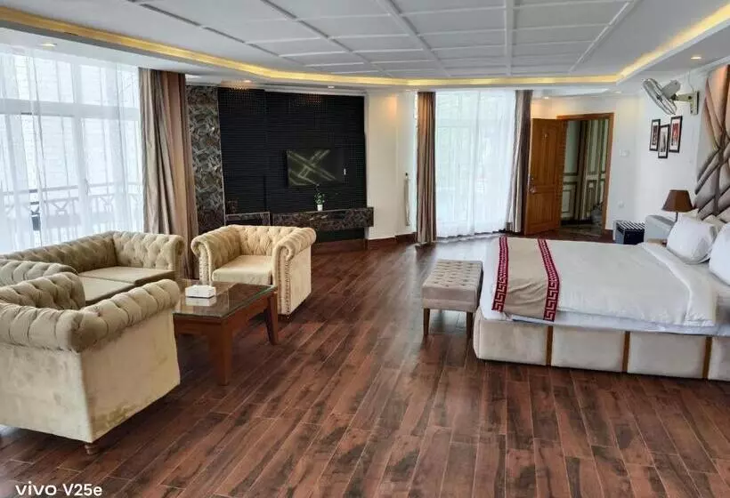 Faletti S Grand Hotel Murree