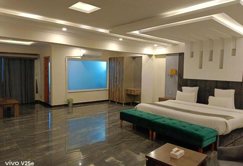 Faletti S Grand Hotel Murree