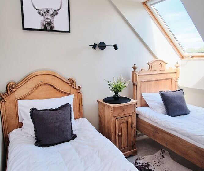 Grill House & Hotel Pernigele