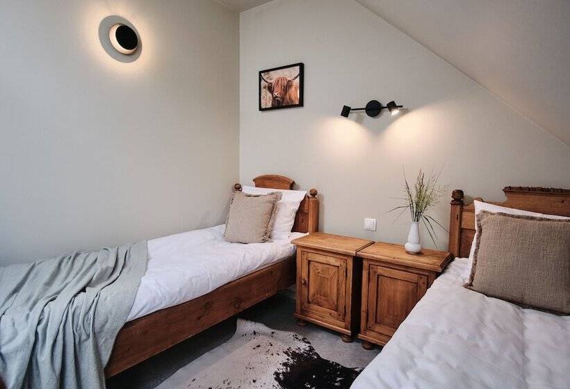 Grill House & Hotel Pernigele