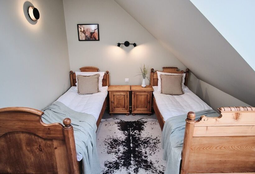 Grill House & Hotel Pernigele