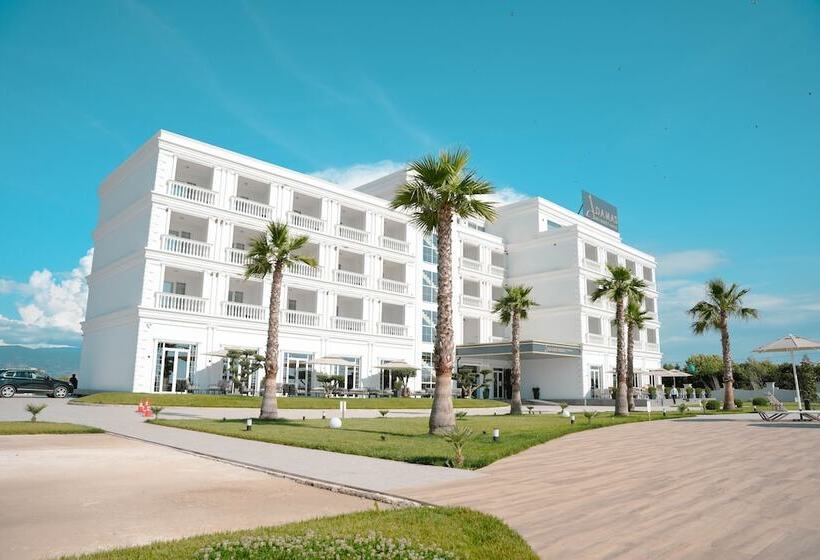 هتل Adamas Resort &