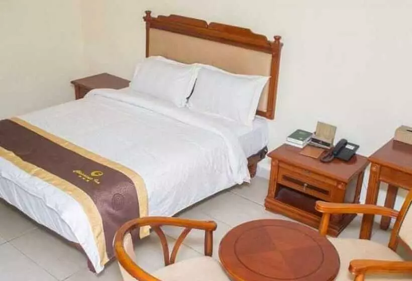 هتل Classicus Inn