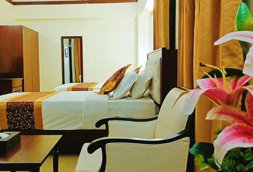 هتل Crystal Rose Sylhet