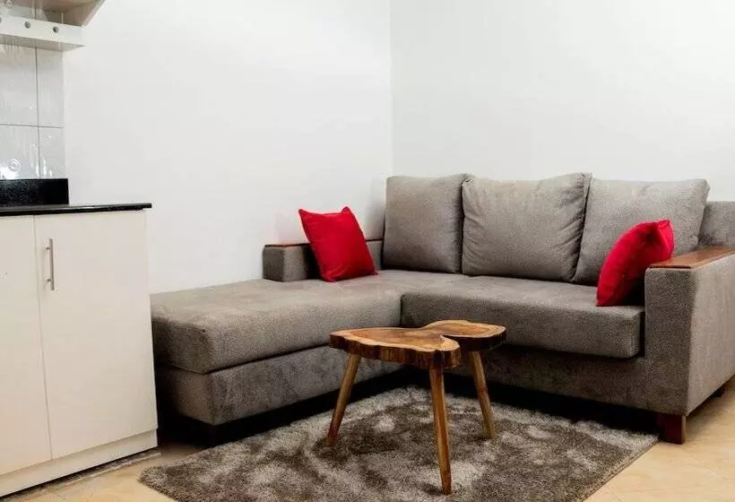 هتل Deposh Tororo