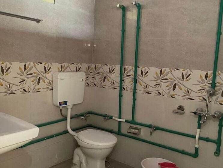 酒店 Eskape Inn Kaza