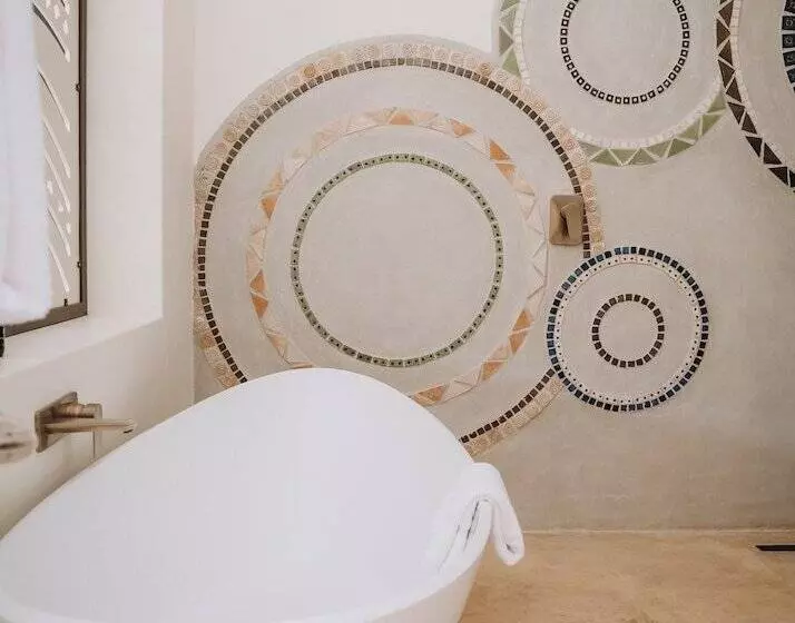 هتل Insika Lodge