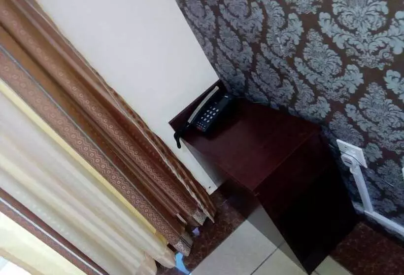 هتل Louis Montfort Grand Resort   Mombasa