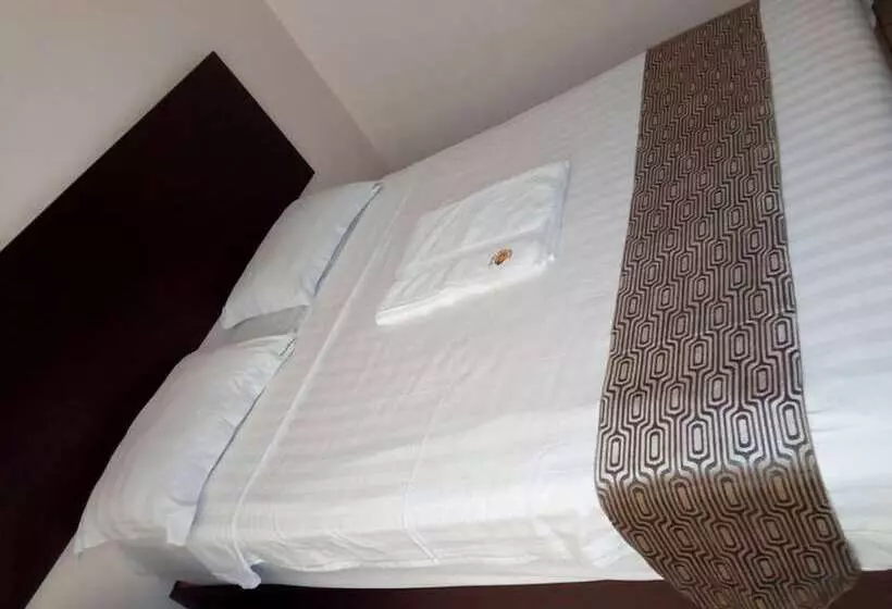 هتل Louis Montfort Grand Resort   Mombasa