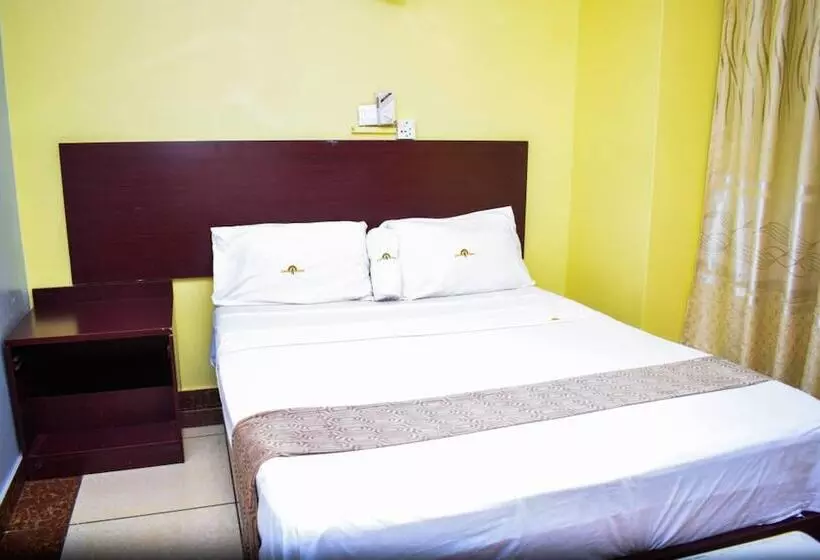 هتل Louis Montfort Grand Resort   Mombasa