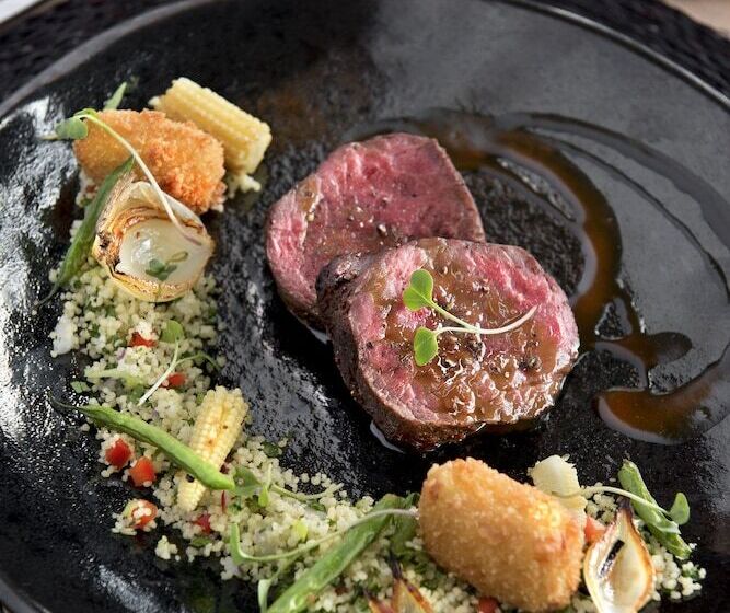 فندق Mbazo Safaris