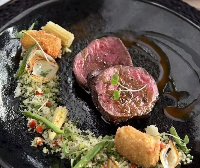 Hotelli Mbazo Safaris