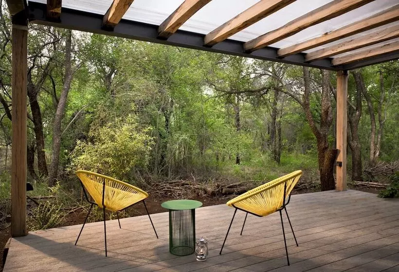 Hotelli Mbazo Safaris