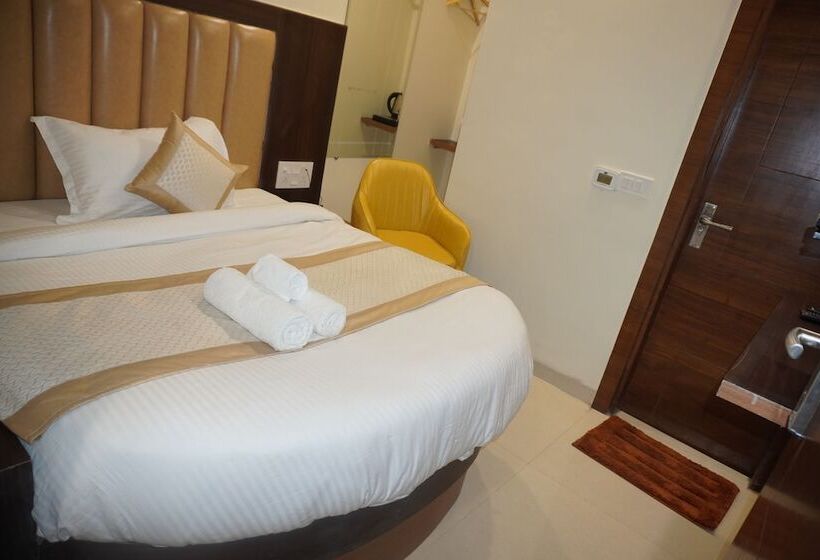 בית מלון כפרי Royal Rosette