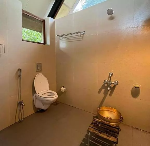 Hotelli Shatavari Eco Resort