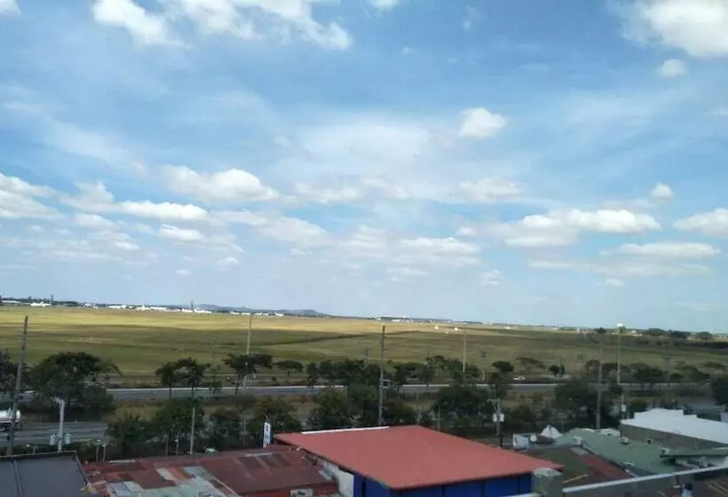 هتل Sky