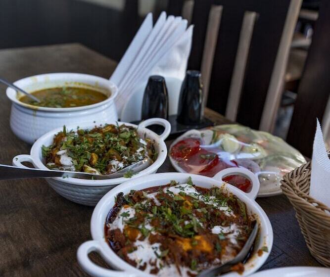 Отель Sol Glow Resort