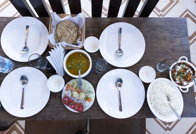 Отель Sol Glow Resort