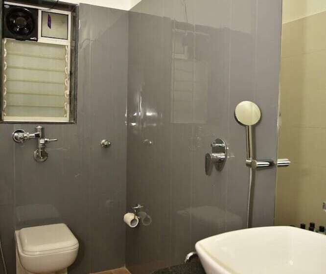 Hotel Sterling Stolen Heaven Lonavala