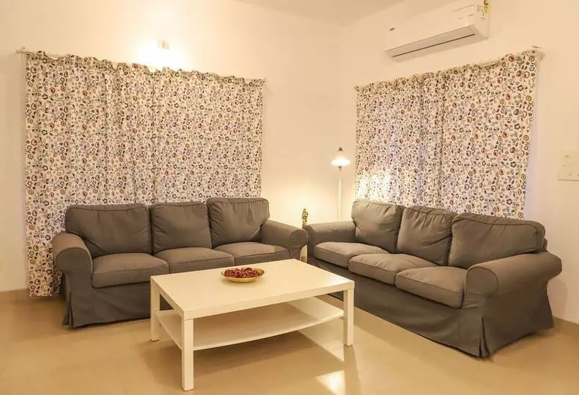 ホテル Surya Kiran Porvorim