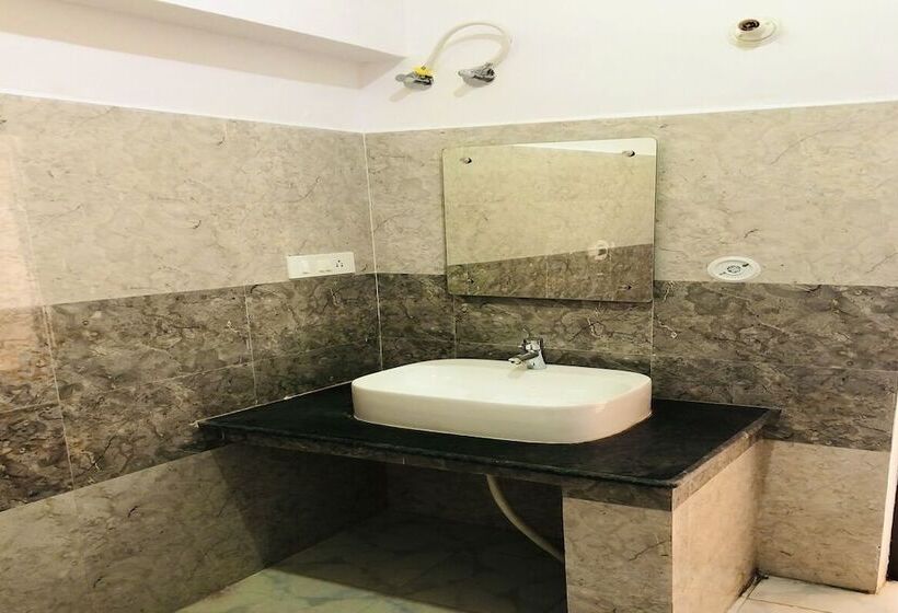 Hotel The Himalaya Orchid Guptkashi