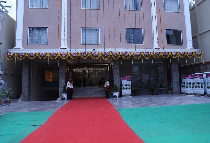 Hotel The Royal Class