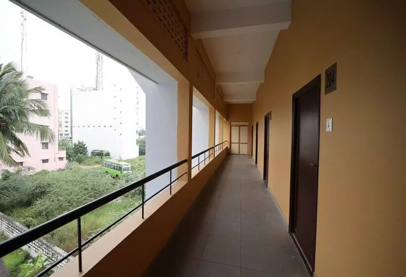 Hotelli Valluvar Residency