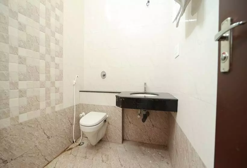 Hotelli Valluvar Residency