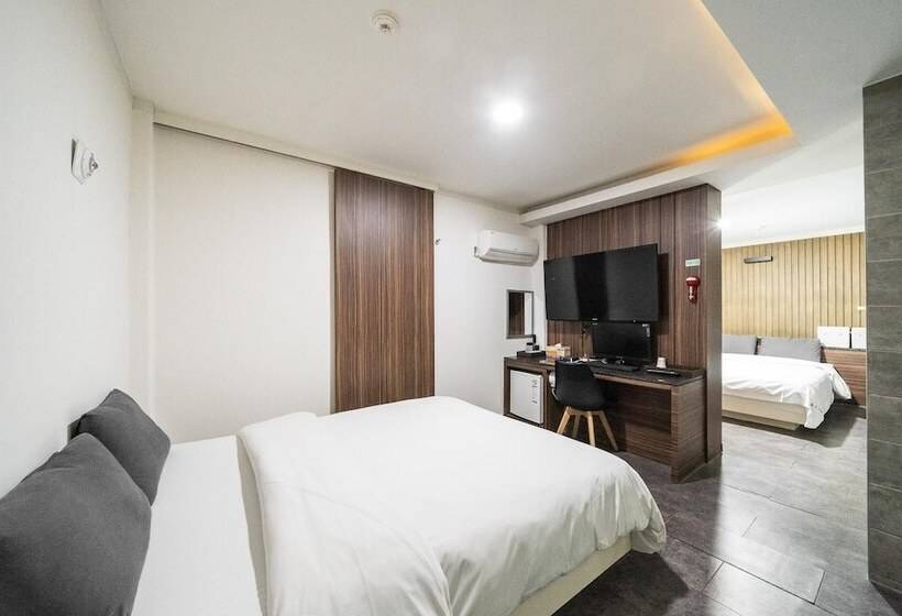 Motel Icheon World Classic