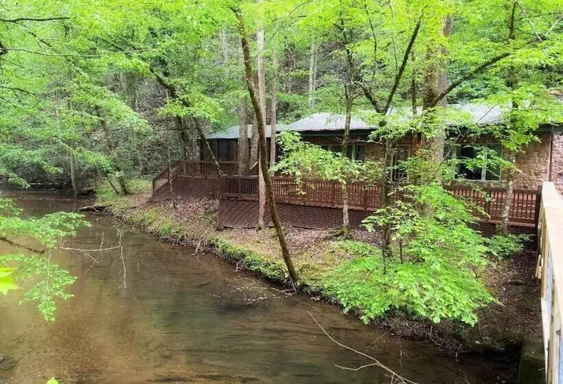 Mountain View Bliss   Cozy 1br Cabin