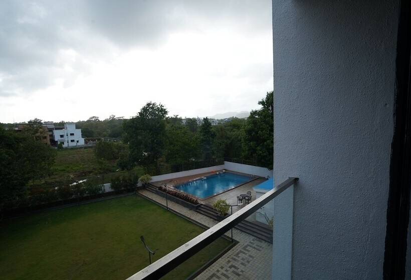 אתר נופש Ciesta Treeo