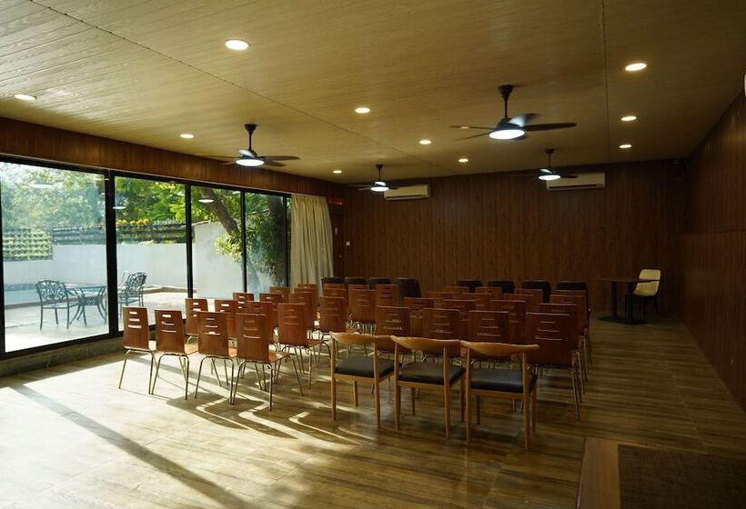 אתר נופש Ciesta Treeo