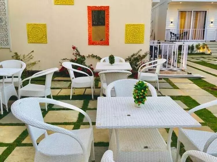 Tvessa A Boutique Hotel Goa