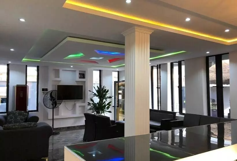 West Point Apartments Hotel And Suites