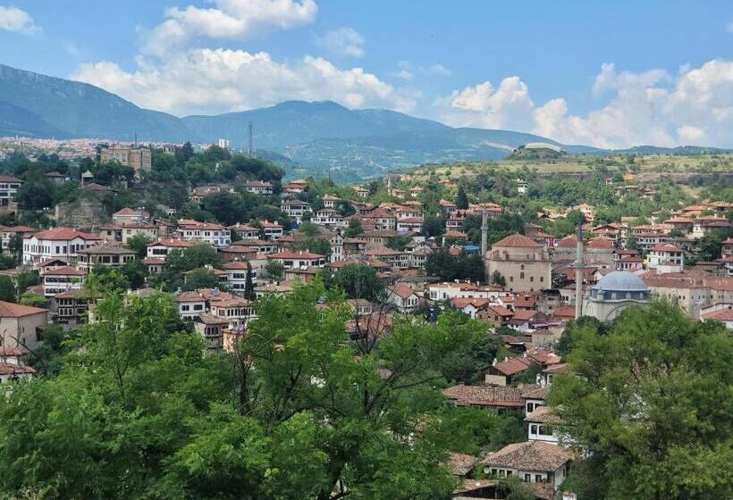 Fatma Hanım Konağı Butik Otel