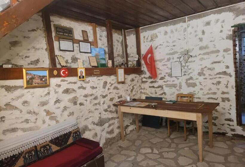 Fatma Hanım Konağı Butik Otel