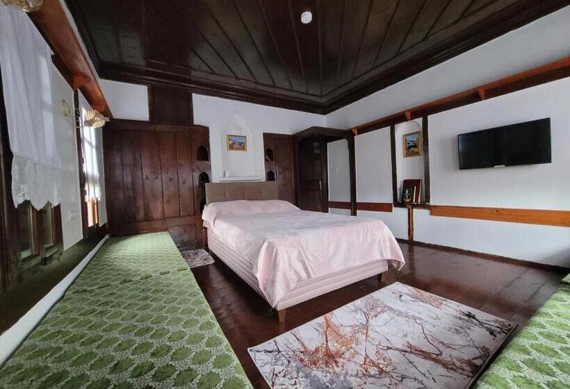 Fatma Hanım Konağı Butik Otel