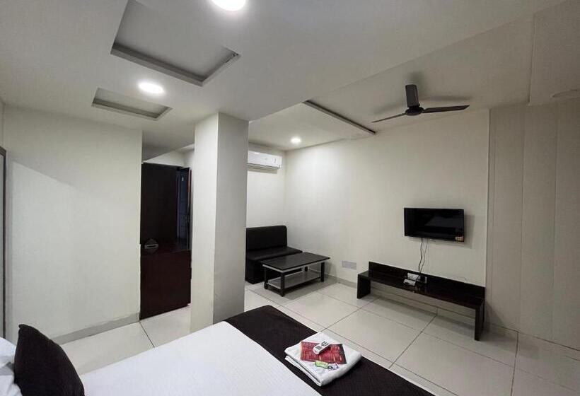 هتل Central Grand