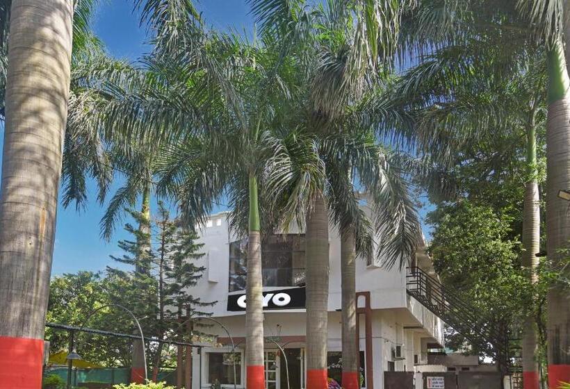 Hotel Flagship 700050 Shree United