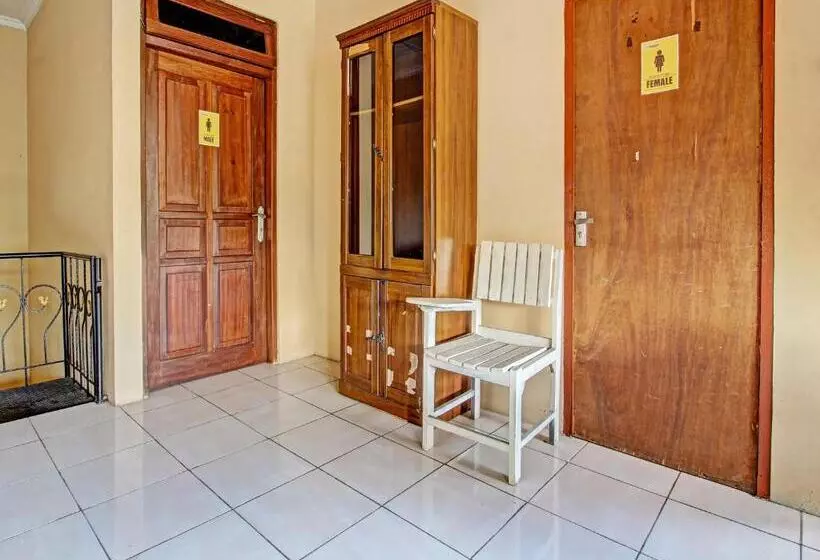 ホテル Oyo 92851 Homestay Borobudur Specpacker Syariah